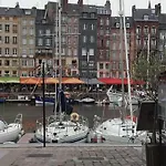 La Fleur D Avec Son Parking Appartement